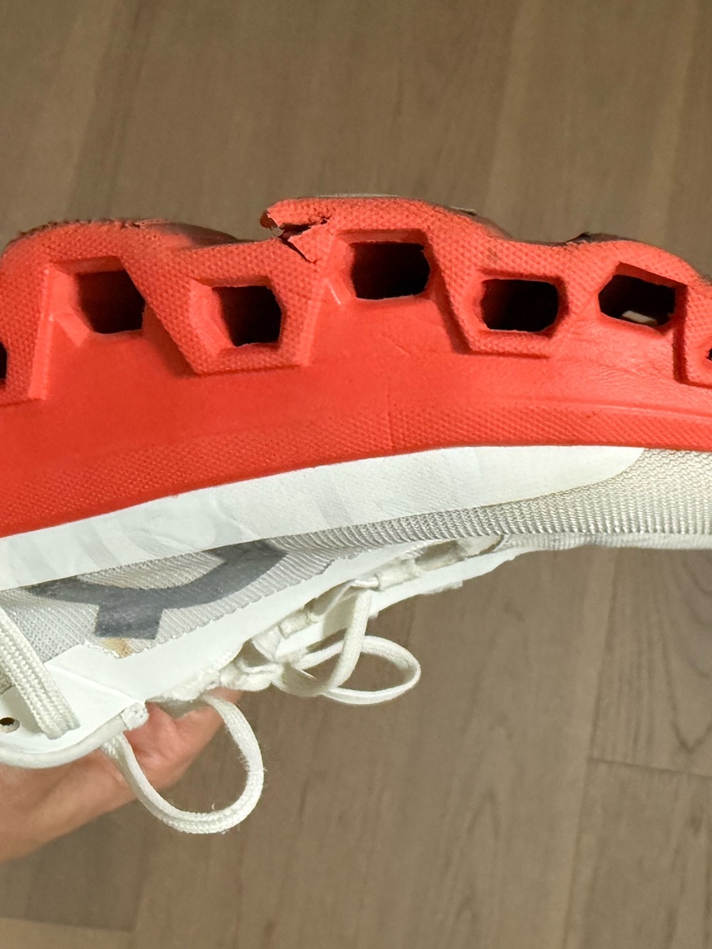 On Cloudmonster Women’s 8.5 White Orange Running Shoes - Picture 10 of 10
